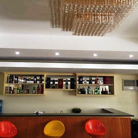 Rainbowland Hotel Olongapo Esterno foto