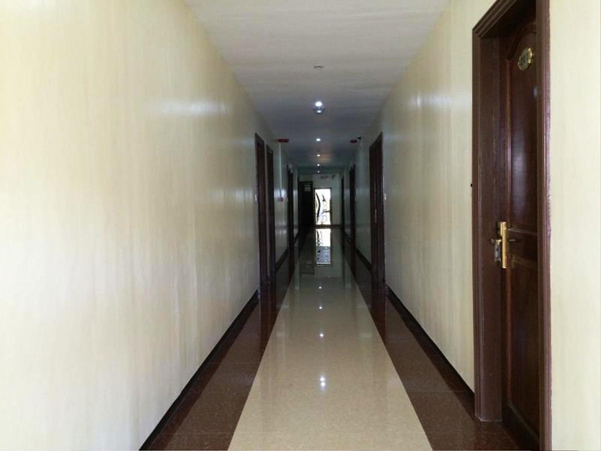 Rainbowland Hotel Olongapo Esterno foto