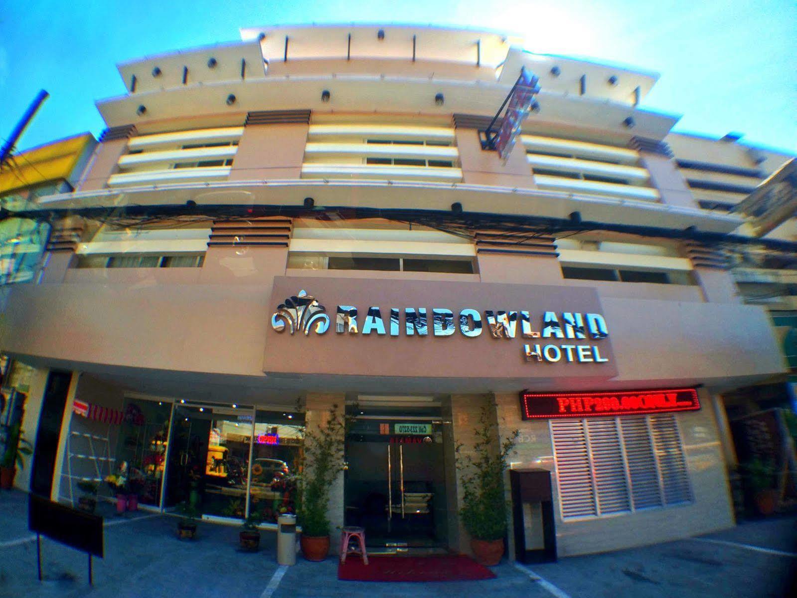 Rainbowland Hotel Olongapo Esterno foto
